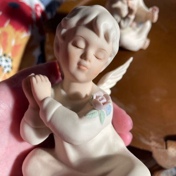 Homco Ceramic Signed Hand Painted Angels Fairies set of 2 - Picture 8 of 15